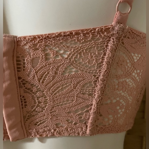 Victoria’s Secret Very Sexy Plunge Bra 34C Panty M NWT 🆕 Lingerie Set 🩷🩷 - Picture 17 of 17